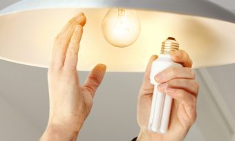 Replacing light bulb for CFL