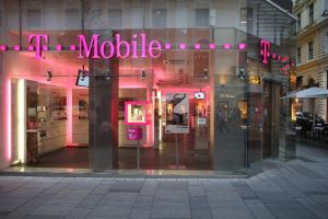 t mobile retailer