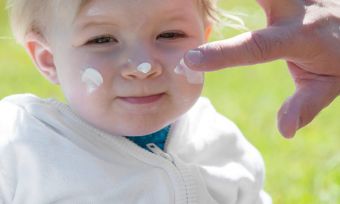 guide to sunscreen for babies