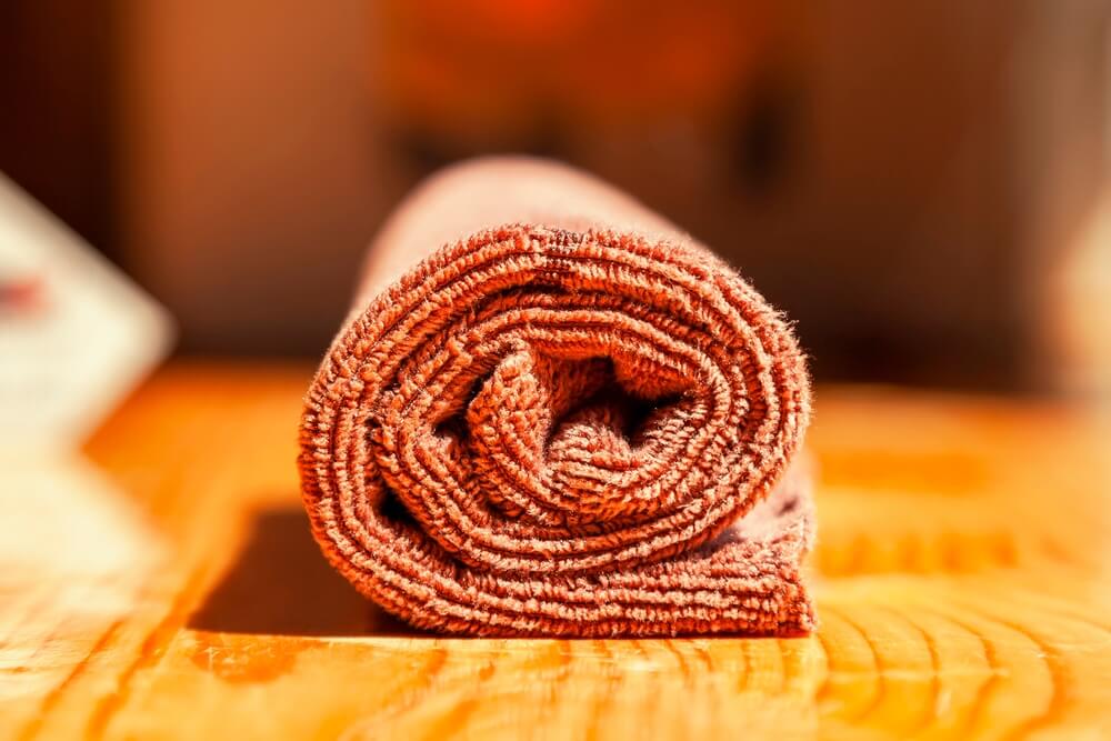 What fabrics can (and can't) go in the clothes dryer? Canstar Blue