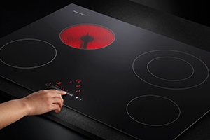 Fisher & Paykel CE604DTB1 Electric Cooktop