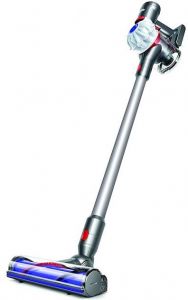 Dyson V7