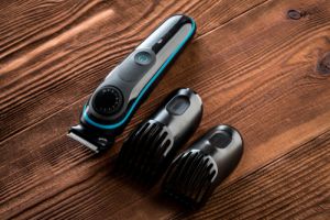 Beard trimmer features