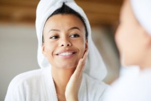 What to consider when buying acne skincare?