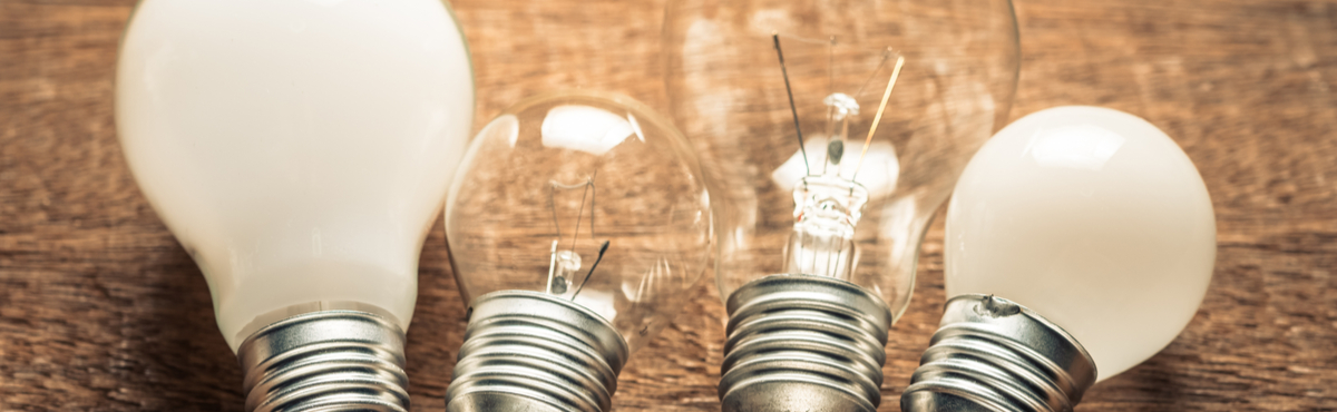 Light bulbs on wooden table