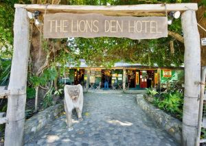 Lions Den Hotel