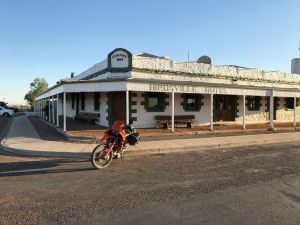 Birdsville Hotel