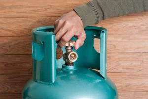 LPg blue tank