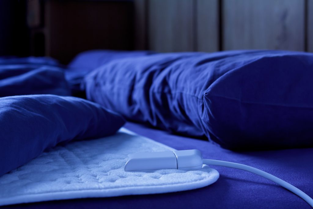 Cheap Electric Blankets to Buy for Winter Canstar Blue