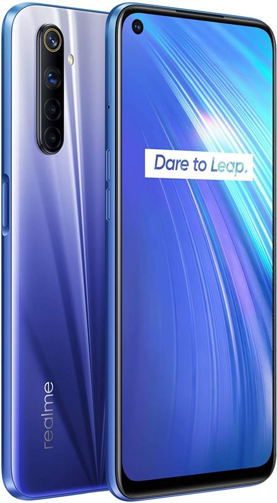 The back and front of the realme 6 with a Comet Blue finish
