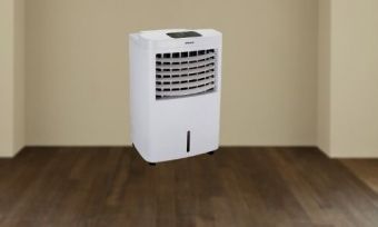 evaporative cooler in room