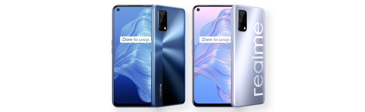 Realme 7 5G phone in dark blue and silver colourways