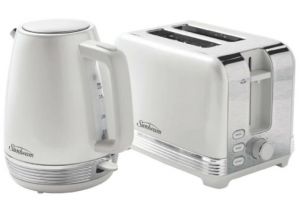 Sunbeam kettle and toaster