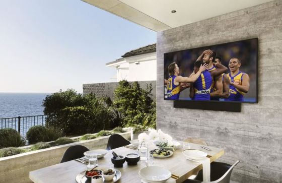 Samsung outdoor TV