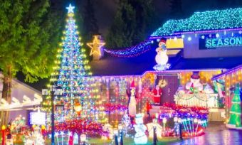 Christmas light display out the front of a house