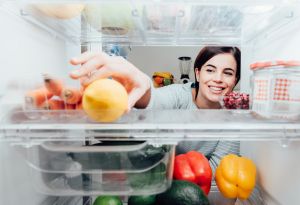 how to organise your fridge 