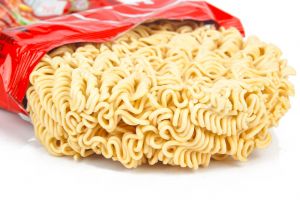 Instant noodles dry 