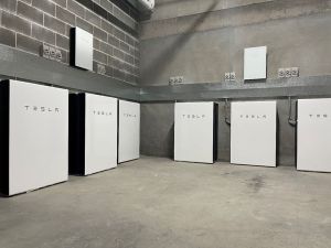 Tesla Powerwall solar batteries