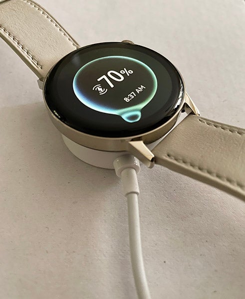 Huawei GT 3 watch charging