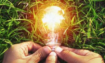 Momentum Energy revamps plans, throws in 10% free GreenPower on deal