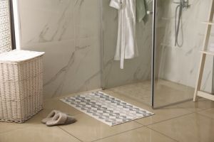 shower with bathmat