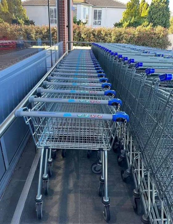 ALDI introduces new trolleys