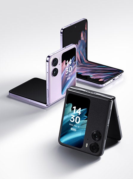 OPPO Find N2 Flip phones in black and purple