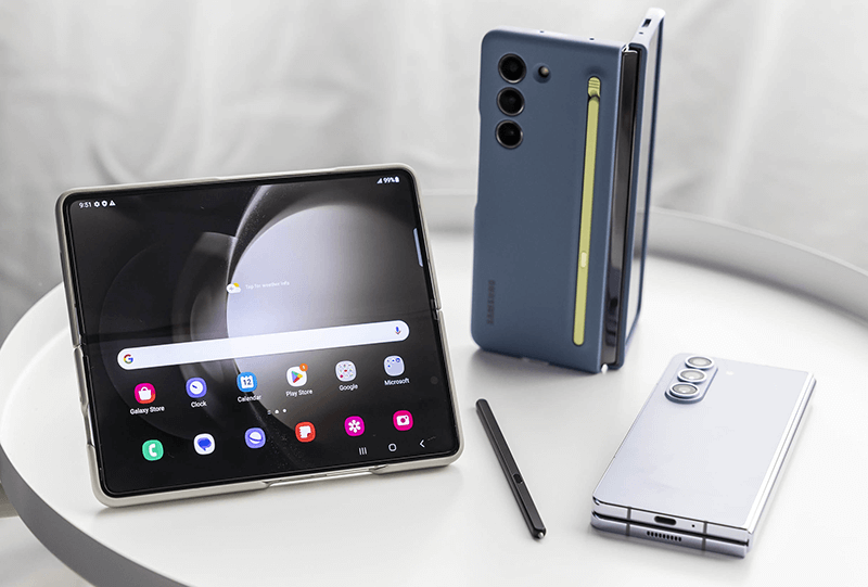 Samsung Galaxy Z Fold 5 phones