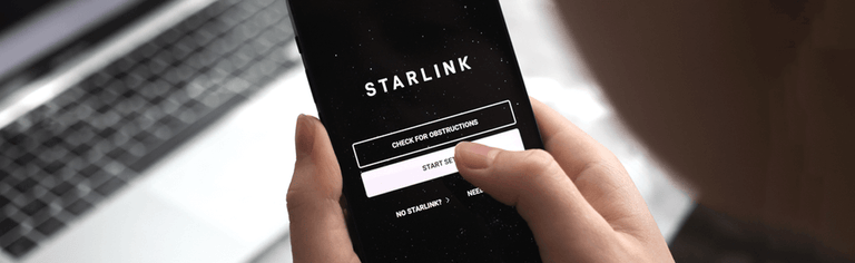 Starlink mobile app being used on a phone