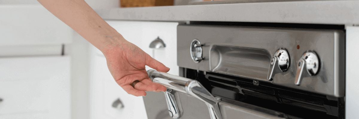 Arm opening oven. Gas vs electric oven