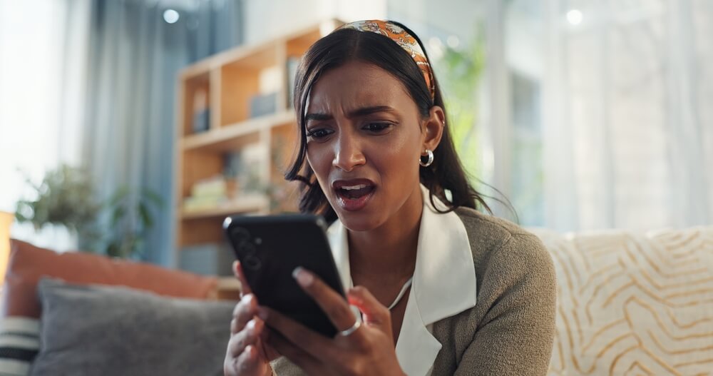 Top five mobile phone pet peeves