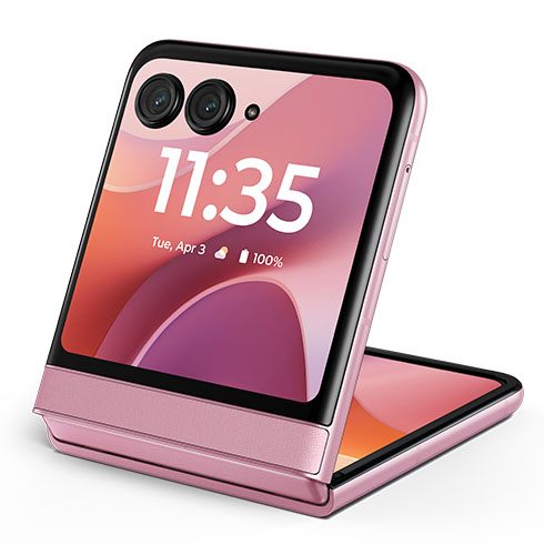 Motorola Razr 60 in Parfait Pink